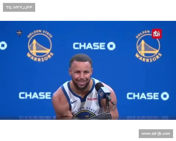 库里单场连中十三罚引热议美媒称他深刻体会NBA新规威力 库里单场连中十三罚引热议美媒称他深刻体会NBA新规威力