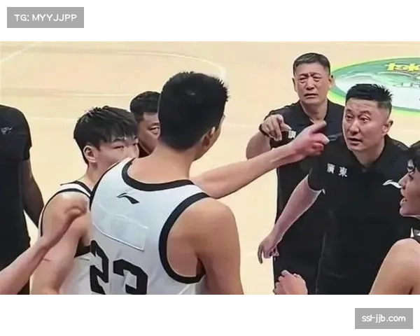 徐昕17分10篮板4盖帽 广州中锋内线统治力打脸旧主杜锋